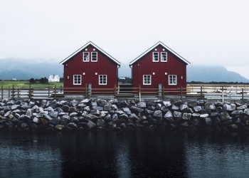 Selling a Home and Simultaneously Buying a Home