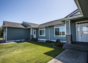 Sequim Townhome