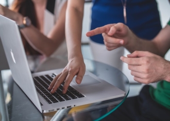 how to research a real estate agent