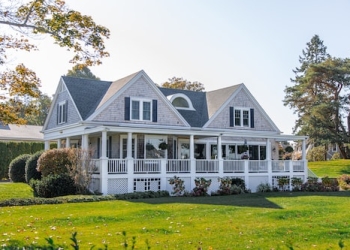 How to Price a Home
